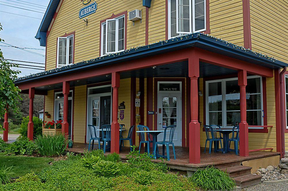 Auberge Le Voyageur Mont-Tremblant Eksteriør billede